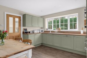 Photo 13- click for photo gallery